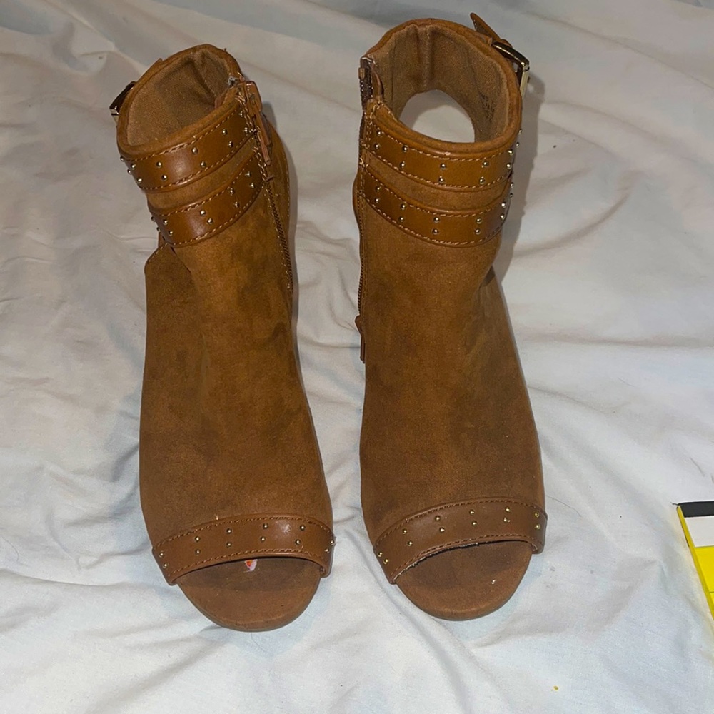 Adivan Sling Heel